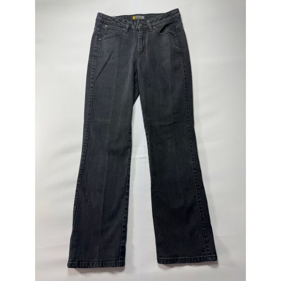Aura by Wrangler Women's Straight Leg Black Denim Jeans - Size 6R (28x30) - Picture 1 of 7